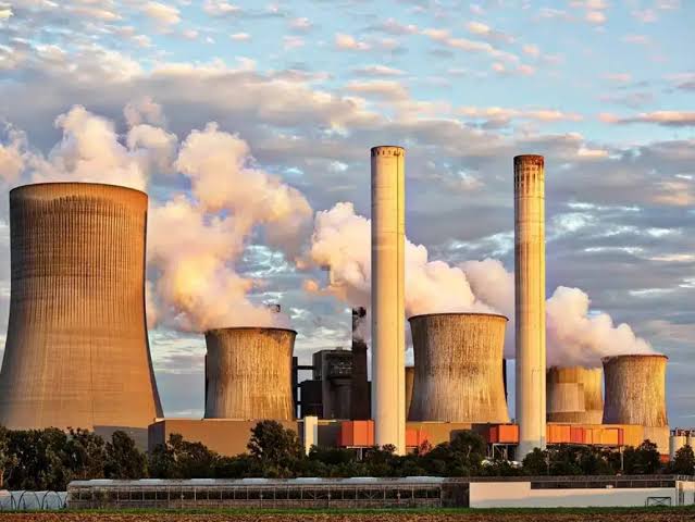 Power plant project finance syndicated loan